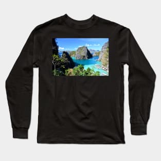 Lagon Palawan , Philippines Long Sleeve T-Shirt